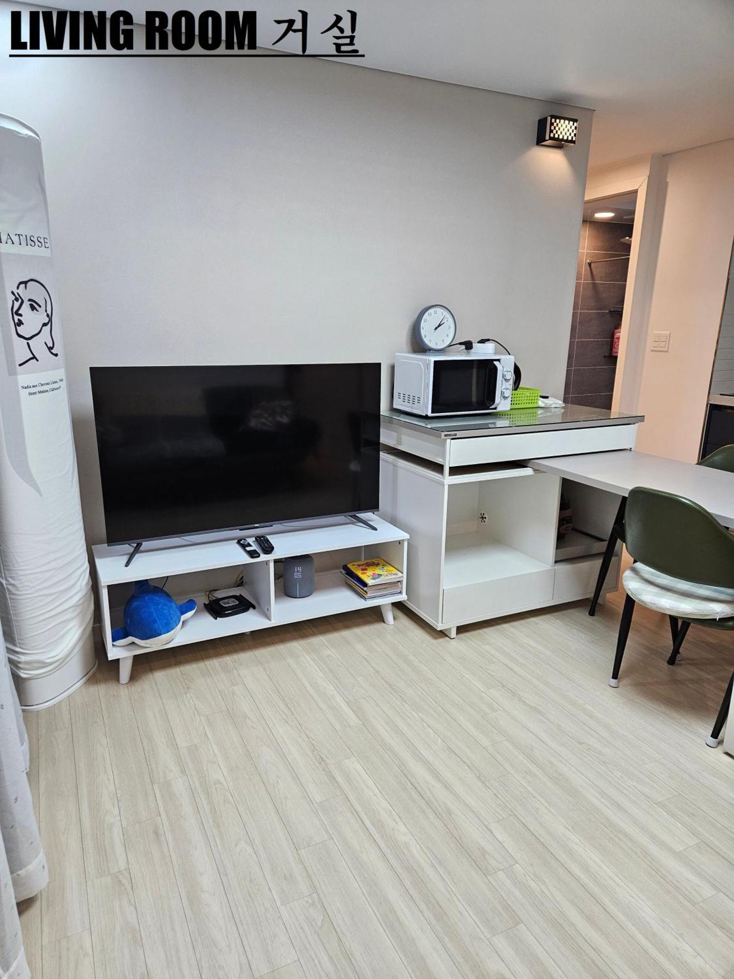 Near World Cup Stadium New, Full Optioned, Huge House Apartment Goyang Exterior photo