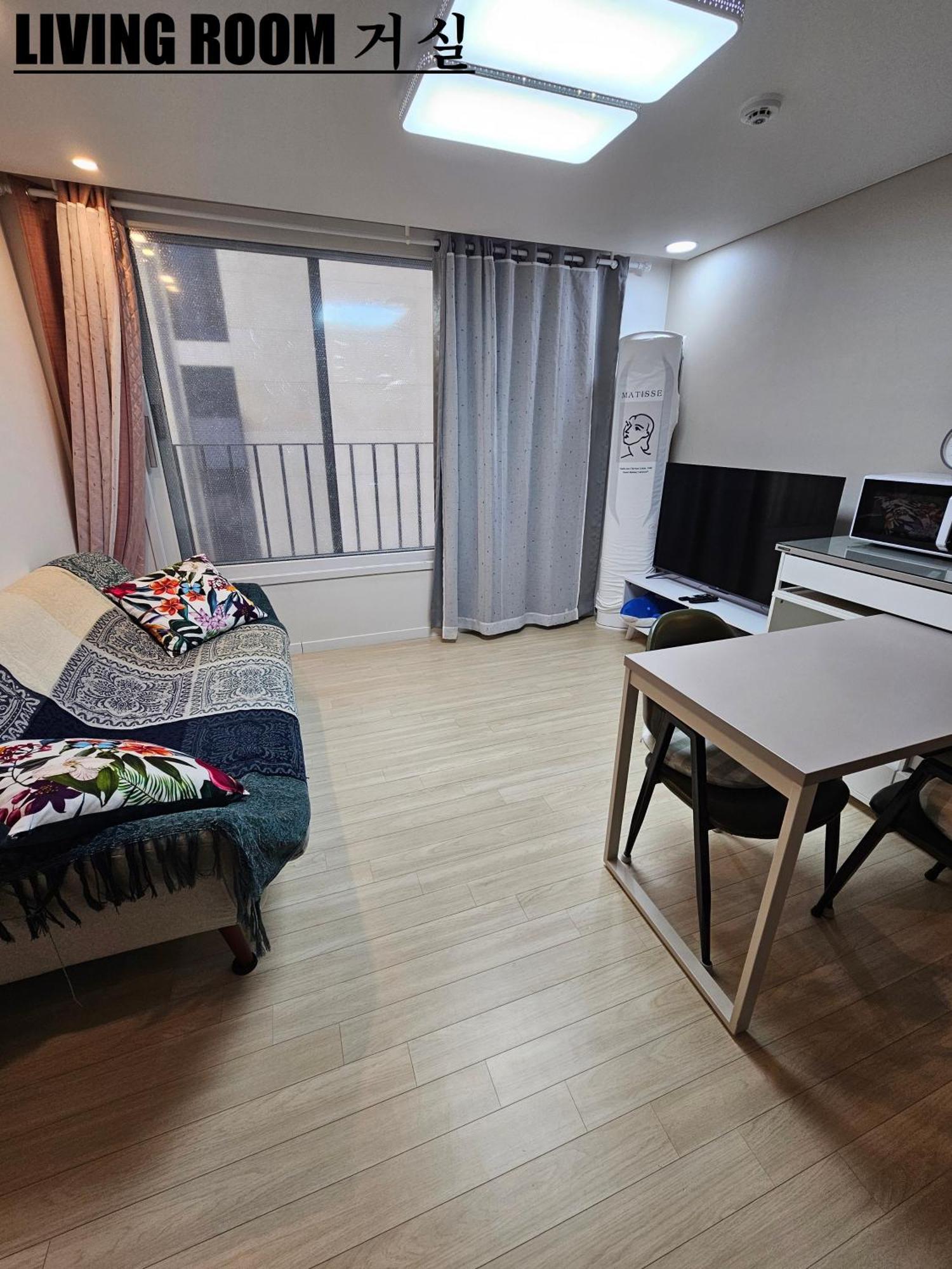 Near World Cup Stadium New, Full Optioned, Huge House Apartment Goyang Room photo